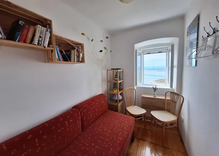 Apartman Kucica *